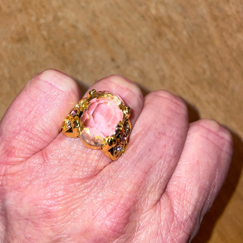 NWT Light Pink Stone Ring